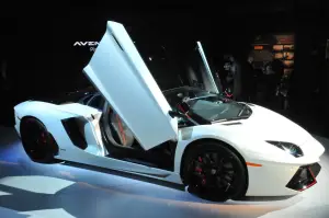 Lamborghini Aventador LP 700-4 Pirelli Edition - Salone di New York 2015 - 1