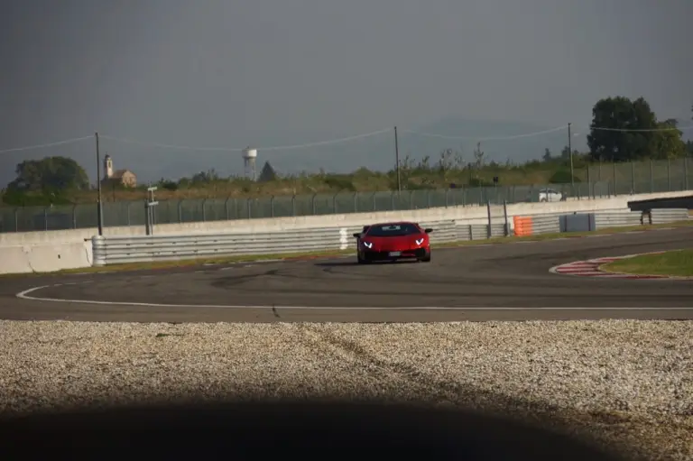 Lamborghini Aventador LP 750-4 SV - Test drive - 141