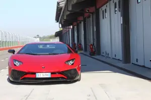 Lamborghini Aventador LP 750-4 SV - Test drive