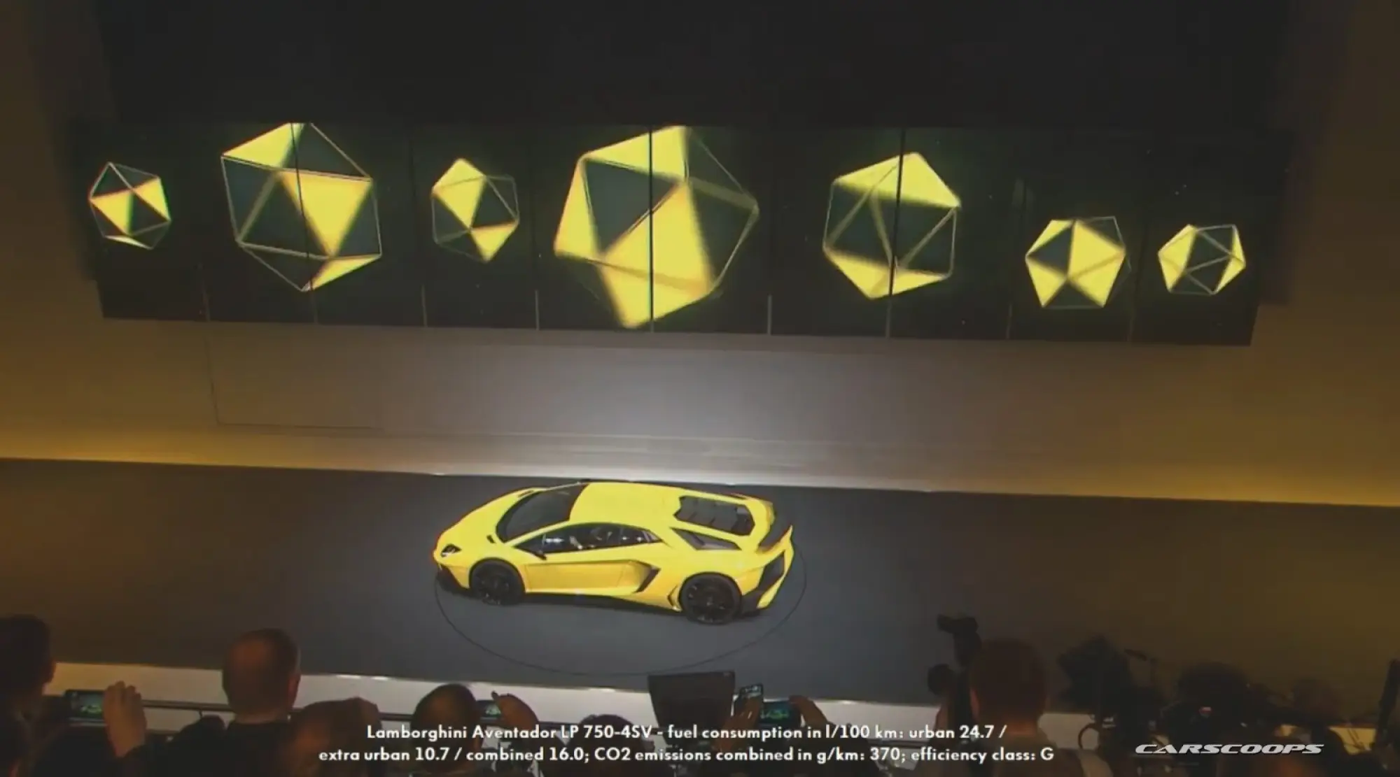 Lamborghini Aventador LP 750-4SV - 17