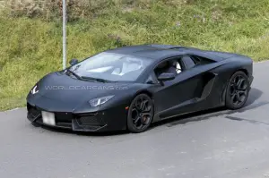 Lamborghini Aventador LP700-4 nuove foto spia - 5