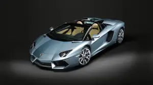 Lamborghini Aventador LP700-4 Roadster ufficiale - 6