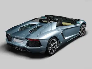 Lamborghini Aventador LP700-4 Roadster