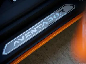 Lamborghini Aventador LP700-4 Roadster