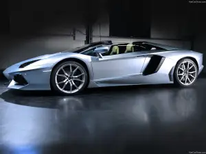 Lamborghini Aventador LP700-4 Roadster
