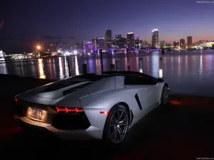 Lamborghini Aventador LP700-4 Roadster
