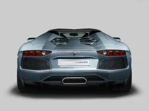 Lamborghini Aventador LP700-4 Roadster