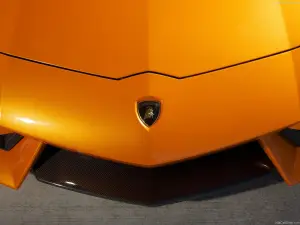 Lamborghini Aventador LP700-4 Roadster