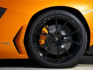 Lamborghini Aventador LP700-4 Roadster