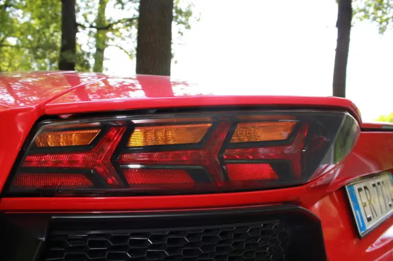 Lamborghini Aventador - Prova su strada 2013 - 49