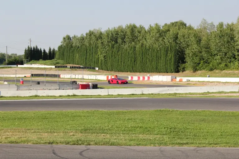 Lamborghini Aventador - Prova su strada 2013 - 85