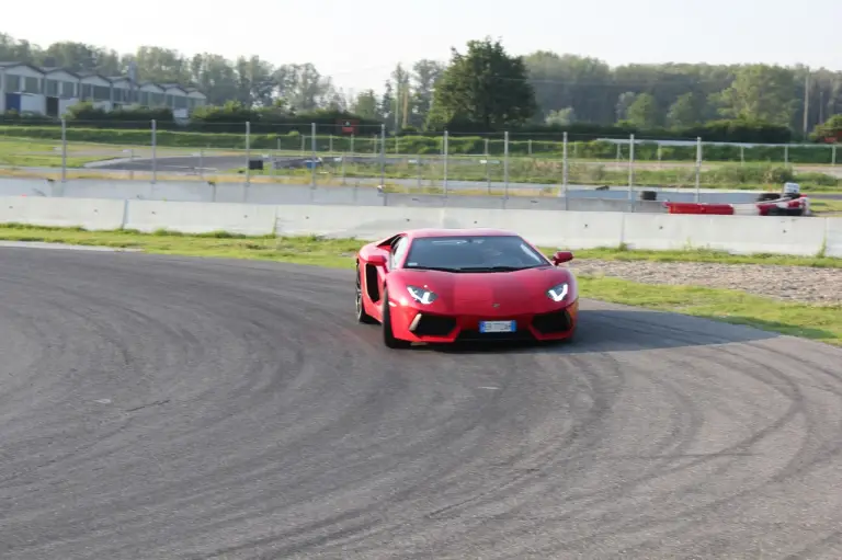 Lamborghini Aventador - Prova su strada 2013 - 119