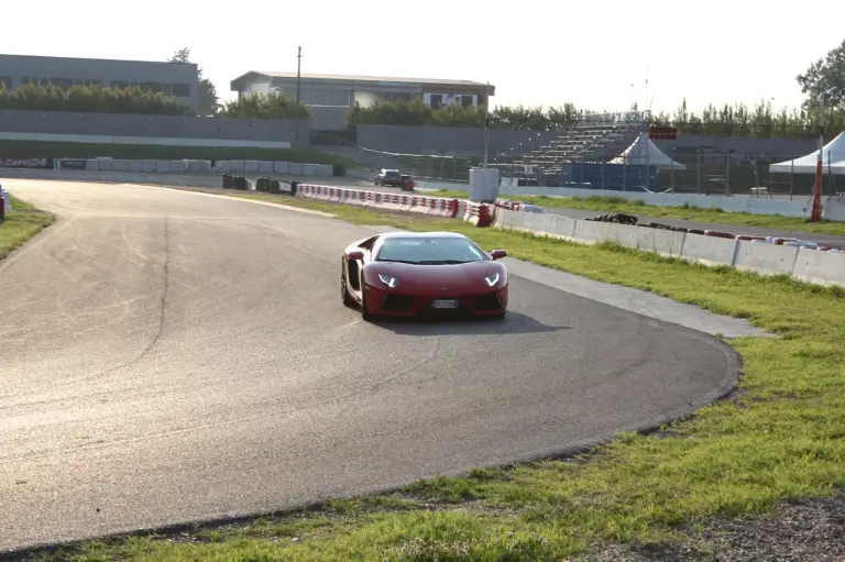 Lamborghini Aventador - Prova su strada 2013 - 125