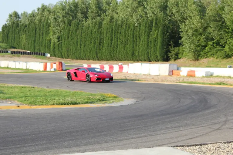 Lamborghini Aventador - Prova su strada 2013 - 134