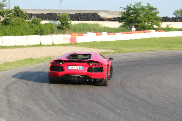 Lamborghini Aventador - Prova su strada 2013 - 142