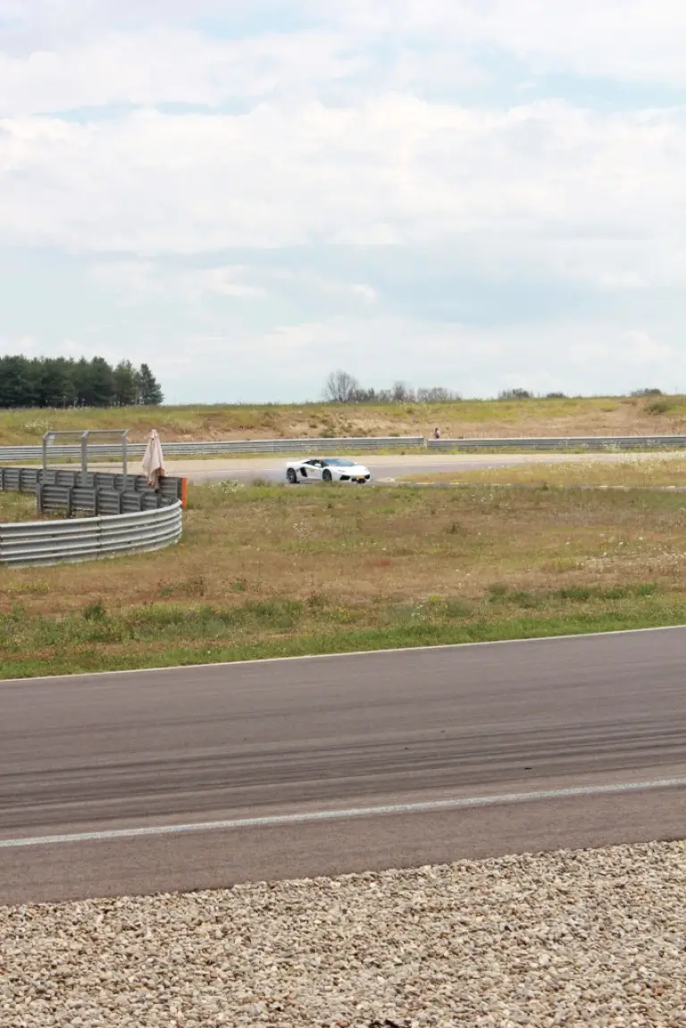 Lamborghini Aventador Roadster - Prova su strada e in pista 2014 - 102