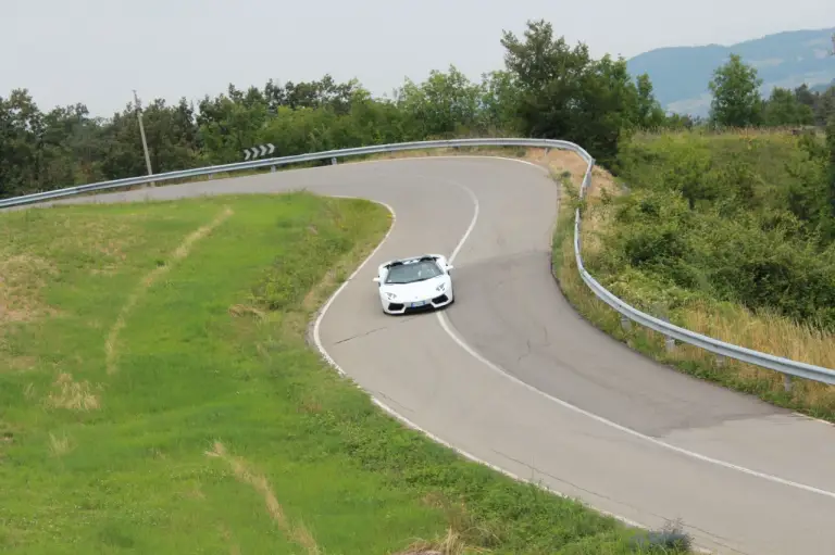 Lamborghini Aventador Roadster - Prova su strada e in pista 2014 - 5