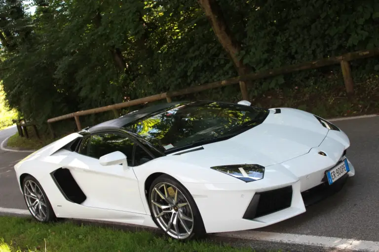 Lamborghini Aventador Roadster - Prova su strada e in pista 2014 - 148