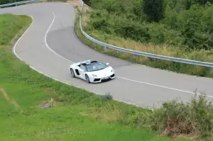Lamborghini Aventador Roadster - Prova su strada e in pista 2014 - 8