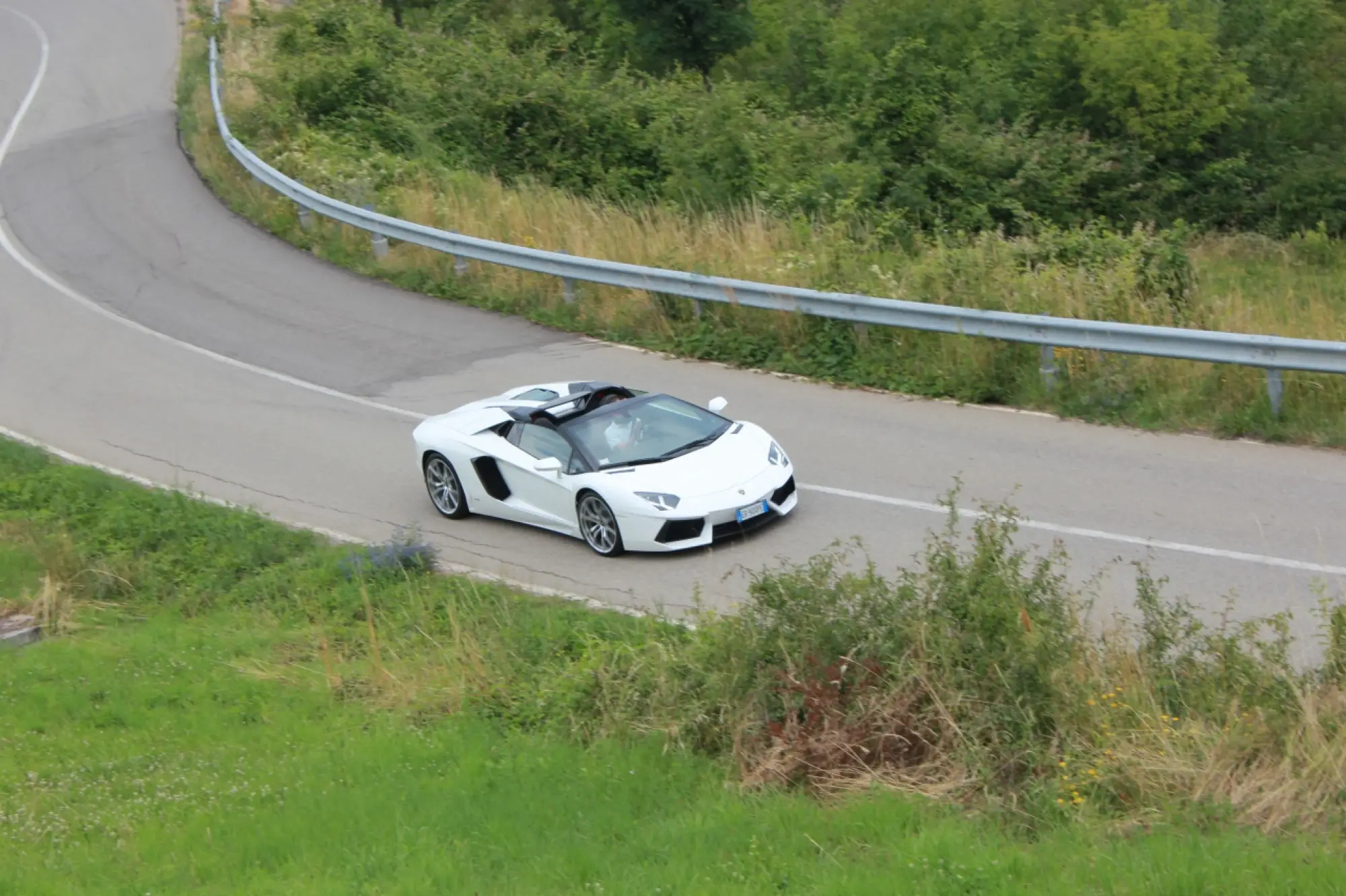 Lamborghini Aventador Roadster - Prova su strada e in pista 2014 - 9