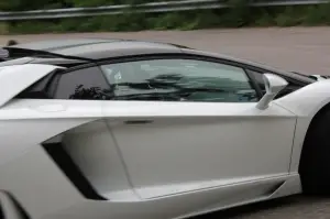 Lamborghini Aventador Roadster - Prova su strada e in pista 2014