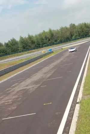 Lamborghini Aventador Roadster - Prova su strada e in pista 2014 - 44