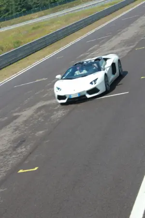 Lamborghini Aventador Roadster - Prova su strada e in pista 2014 - 52