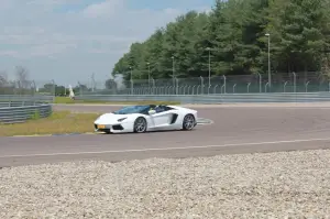 Lamborghini Aventador Roadster - Prova su strada e in pista 2014 - 77