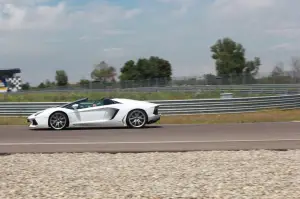 Lamborghini Aventador Roadster - Prova su strada e in pista 2014 - 78