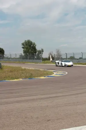 Lamborghini Aventador Roadster - Prova su strada e in pista 2014 - 80