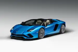 Lamborghini Aventador S Roadster - 9