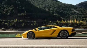 Lamborghini Aventador S - 20