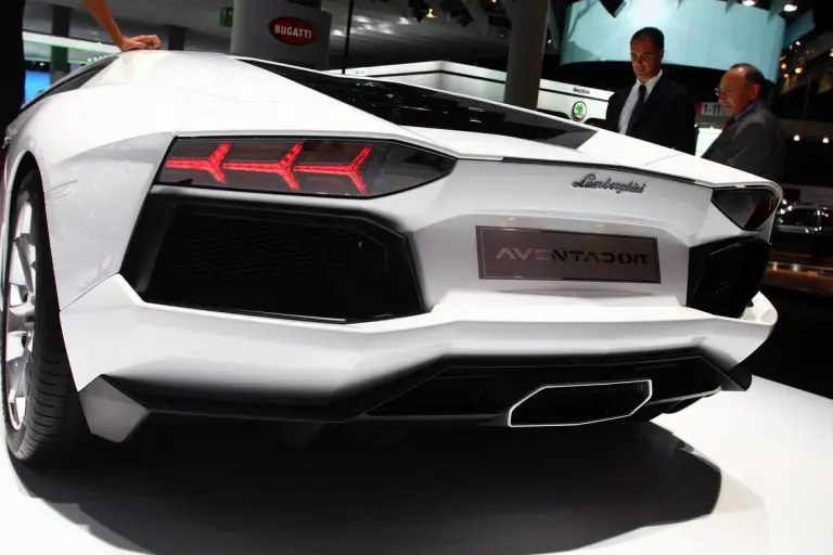 Lamborghini Aventador - Salone di Francoforte 2011 - 3