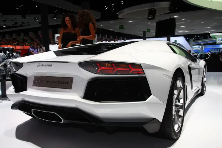 Lamborghini Aventador - Salone di Francoforte 2011 - 6