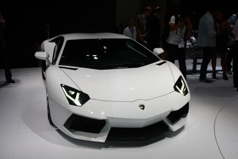 Lamborghini Aventador - Salone di Francoforte 2011 - 10