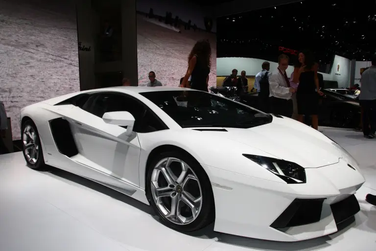 Lamborghini Aventador - Salone di Francoforte 2011 - 11