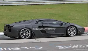 Lamborghini Aventador spy