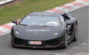 Lamborghini Aventador spy