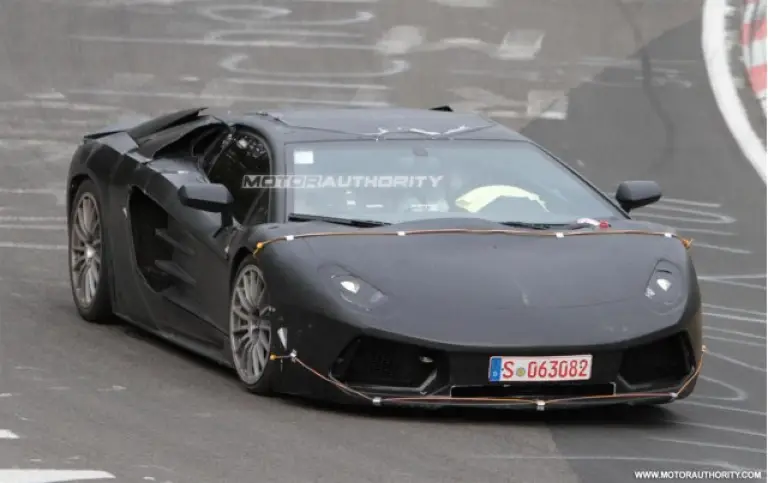 Lamborghini Aventador spy - 7