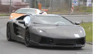 Lamborghini Aventador spy