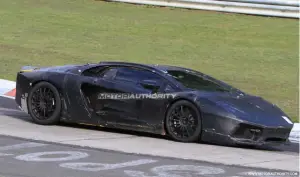 Lamborghini Aventador spy