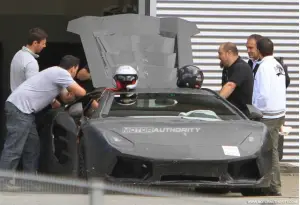 Lamborghini Aventador spy