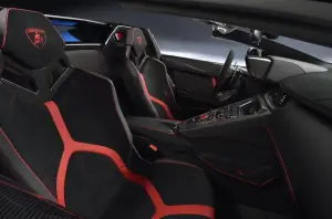 Lamborghini Aventador SV Roadster - 4