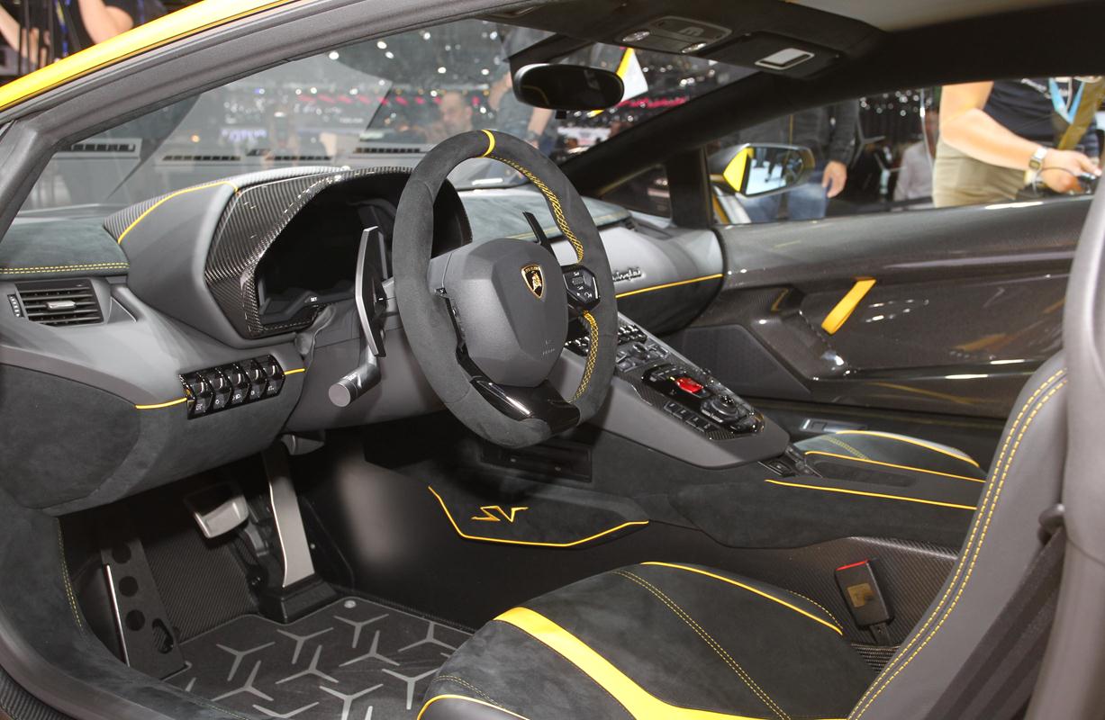 Lamborghini Aventador SV - Salone di Ginevra 2015