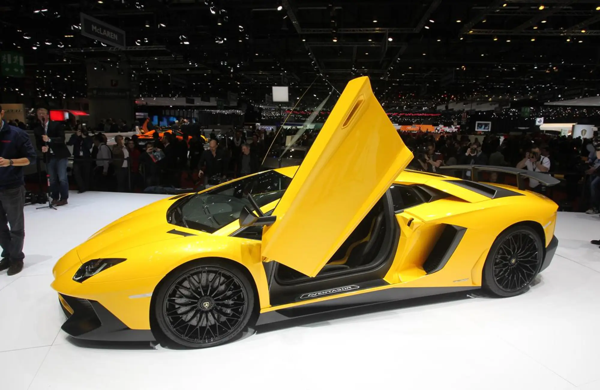 Lamborghini Aventador SV - Salone di Ginevra 2015 - 6