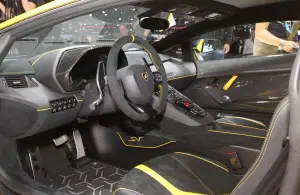 Lamborghini Aventador SV - Salone di Ginevra 2015 - 9