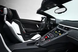 Lamborghini Aventador SVJ Roadster - Salone di Ginevra 2019 - 1