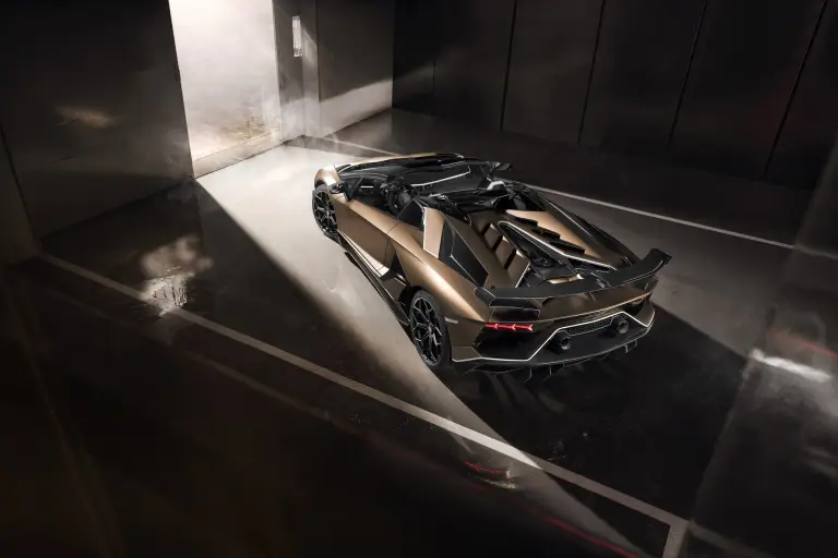Lamborghini Aventador SVJ Roadster - Salone di Ginevra 2019 - 31