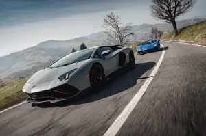 Lamborghini Aventador Ultimae - Foto su strada - 13