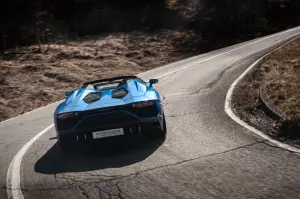 Lamborghini Aventador Ultimae - Foto su strada - 27